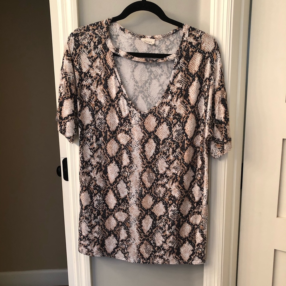 Keyhole Snake Skin Top